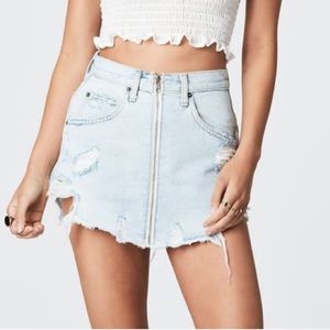 LF CARMAR SKIRT (Beatrice Zuni zip up)